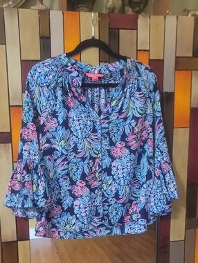 Floral Ruffle-Sleeve Blouse - Navy Blue and Pink